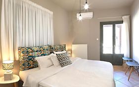 Luxury Studios & Cozy Apartments By White Hills